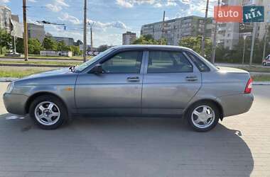 Седан ВАЗ 2170 Priora 2011 в 