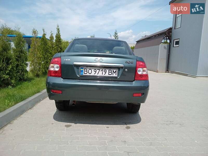 Седан ВАЗ / Lada 2170 Priora 2007 в Гусятине