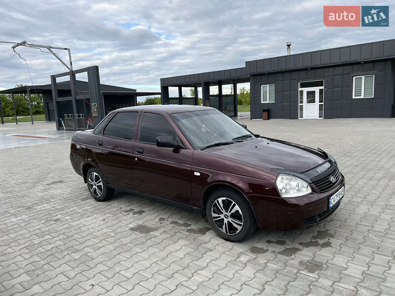Седан ВАЗ / Lada 2170 Priora 2011 в Врадіївці