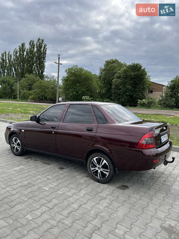 Седан ВАЗ / Lada 2170 Priora 2011 в Врадіївці