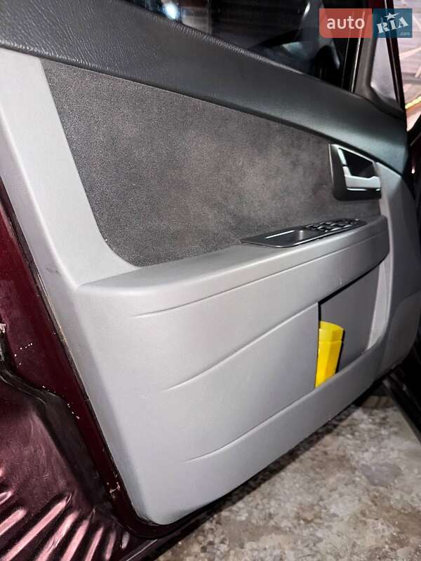 Седан ВАЗ / Lada 2170 Priora 2010 в Харькове фото 11 Седан ВАЗ / Lada 2170 Priora 2010 в Харькове