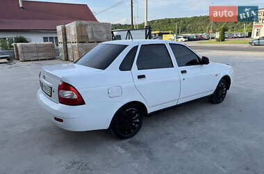 Седан ВАЗ 2170 Priora 2010 в 