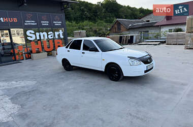 Седан ВАЗ 2170 Priora 2010 в 