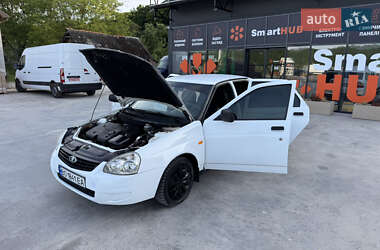 Седан ВАЗ 2170 Priora 2010 в 