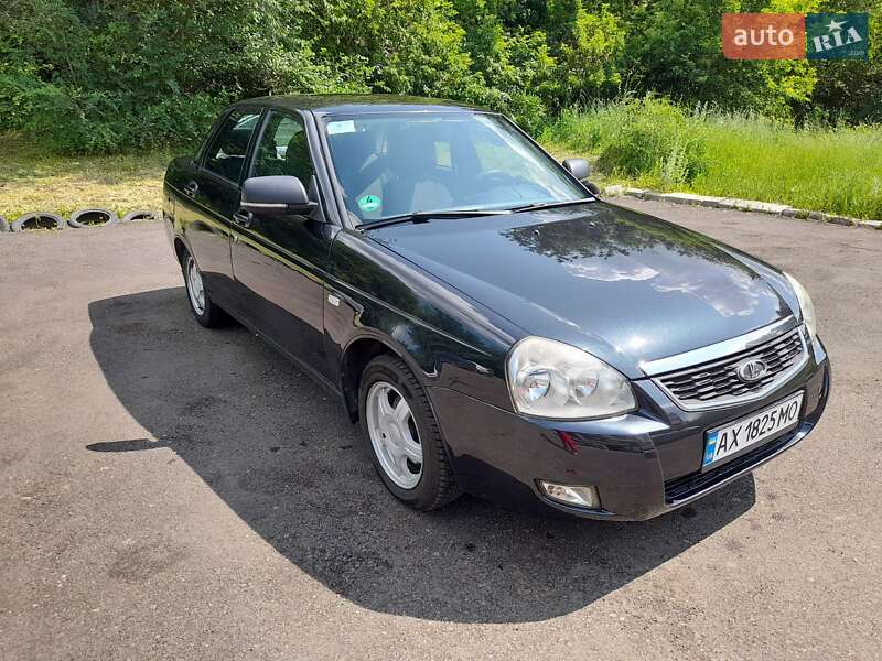 Седан ВАЗ 2170 Priora 2008 в 