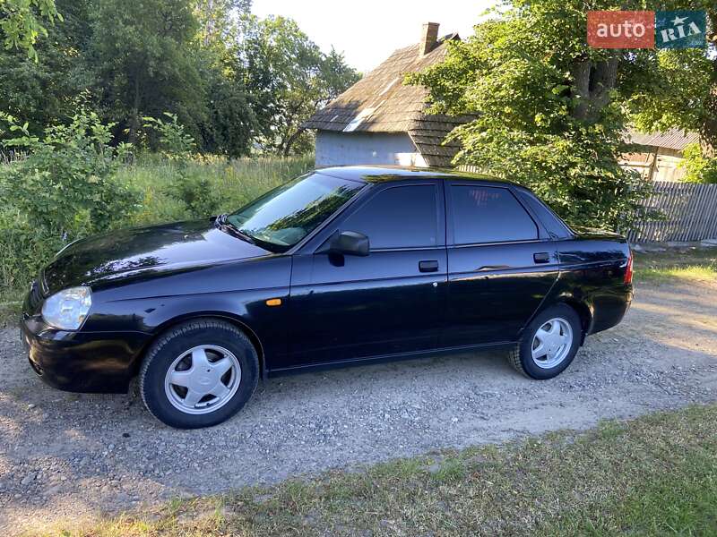 Седан ВАЗ / Lada 2170 Priora 2007 в Черновцах