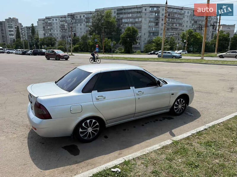 Седан ВАЗ / Lada 2170 Priora 2008 в Києві