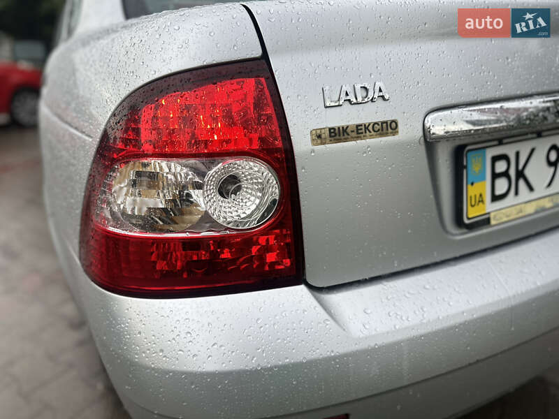 Седан ВАЗ / Lada 2170 Priora 2008 в Рокитном