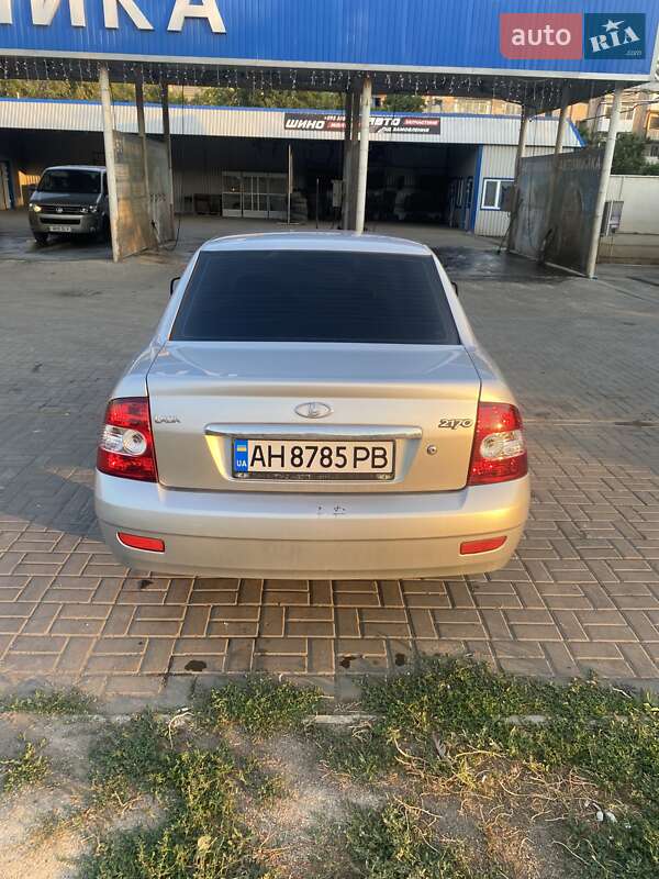 Седан ВАЗ / Lada 2170 Priora 2013 в Слов'янську