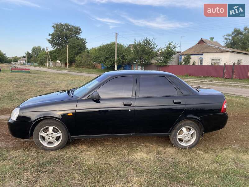 Седан ВАЗ / Lada 2170 Priora 2011 в Тростянце