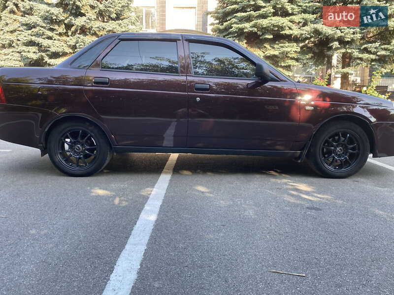 Седан ВАЗ / Lada 2170 Priora 2008 в Вышгороде