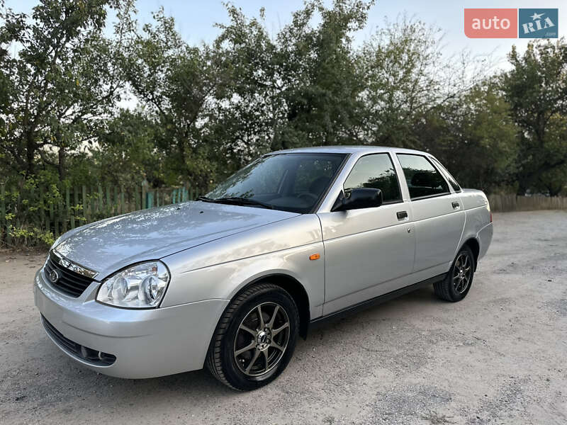 Седан ВАЗ / Lada 2170 Priora 2008 в Запорожье