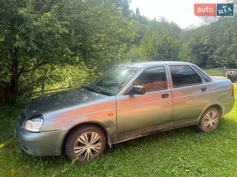 Седан ВАЗ / Lada 2170 Priora 2008 в Турке