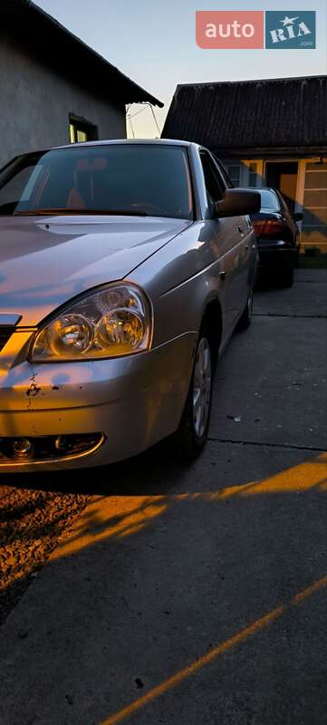 Седан ВАЗ / Lada 2170 Priora 2007 в Чернівцях