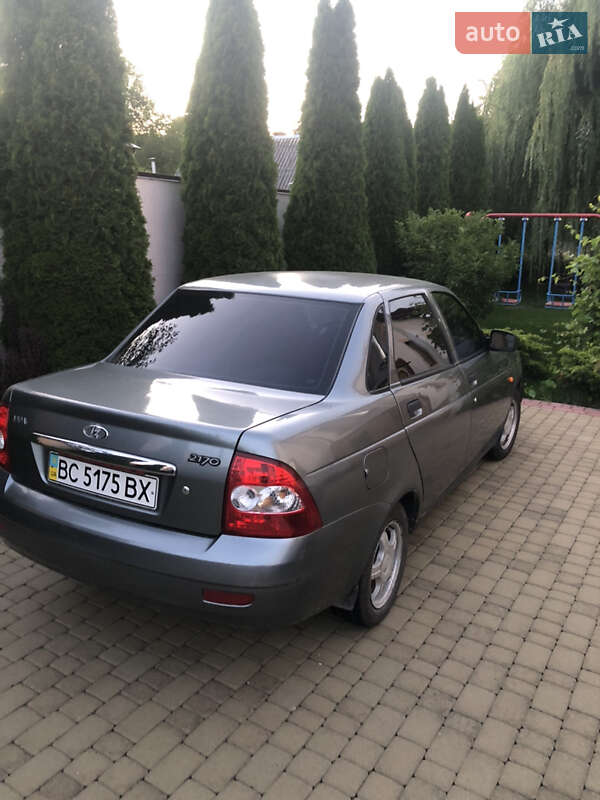 Седан ВАЗ / Lada 2170 Priora 2008 в Львові