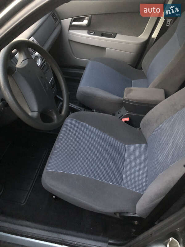 Седан ВАЗ / Lada 2170 Priora 2008 в Львові