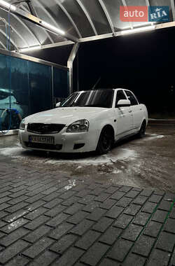 Седан ВАЗ 2170 Priora 2013 в 
