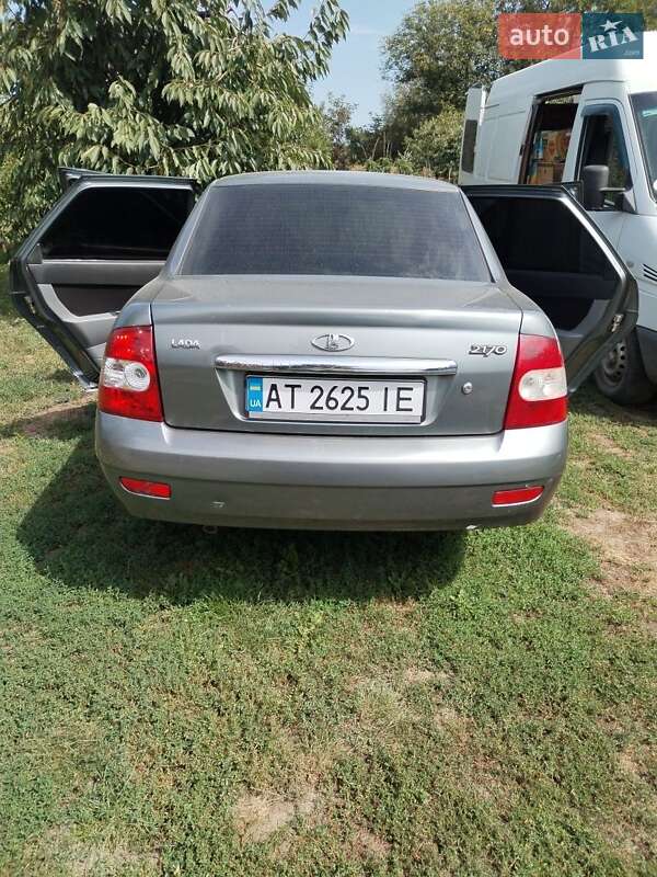 ВАЗ / Lada 2170 Priora 2011