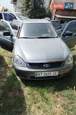 Седан ВАЗ 2170 Priora 2011 в 
