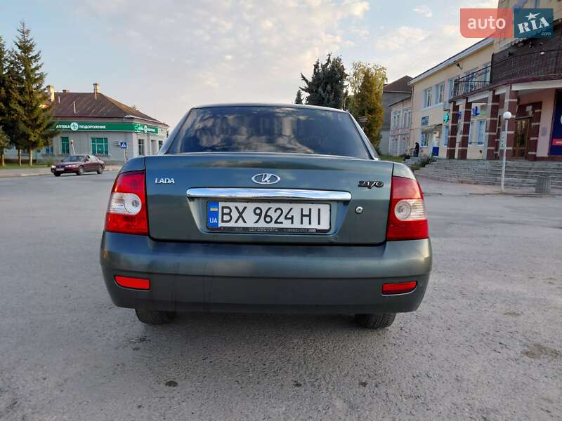 Седан ВАЗ / Lada 2170 Priora 2009 в Волочиске