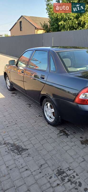 Седан ВАЗ / Lada 2170 Priora 2008 в Умани