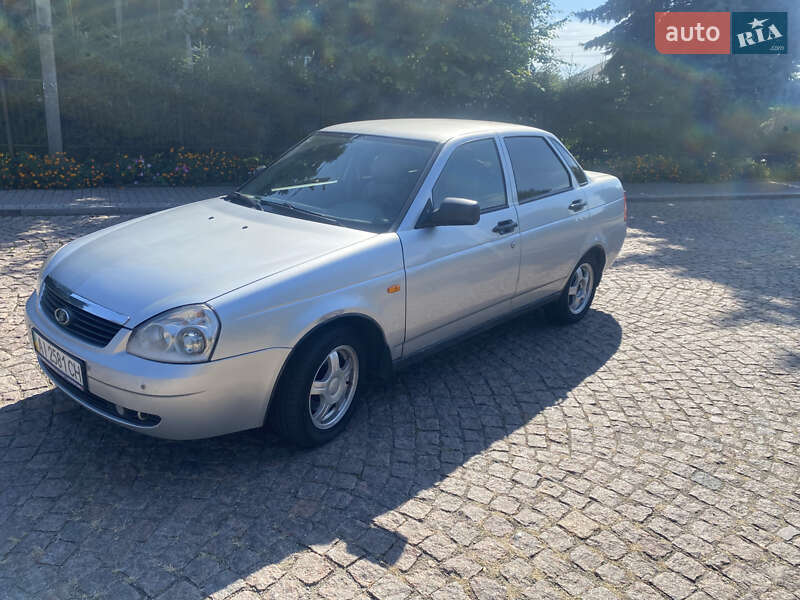 Седан ВАЗ 2170 Priora 2009 в 