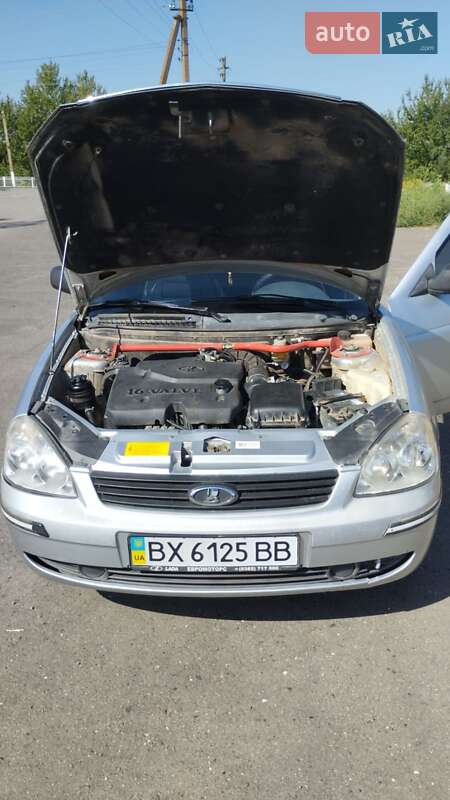 Седан ВАЗ / Lada 2170 Priora 2010 в Красилові фото 23 Седан ВАЗ / Lada 2170 Priora 2010 в Красилові