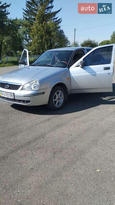 Седан ВАЗ / Lada 2170 Priora 2010 в Красилові фото 28 Седан ВАЗ / Lada 2170 Priora 2010 в Красилові