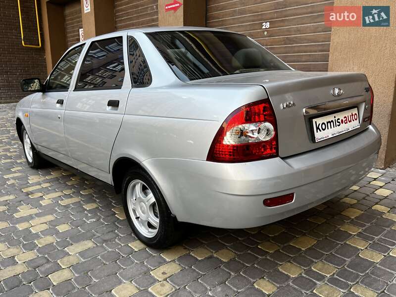 Седан ВАЗ / Lada 2170 Priora 2008 в Виннице