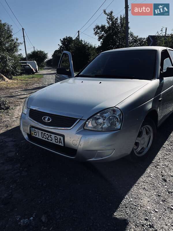 Седан ВАЗ / Lada 2170 Priora 2008 в Карлівці фото 2 Седан ВАЗ / Lada 2170 Priora 2008 в Карлівці