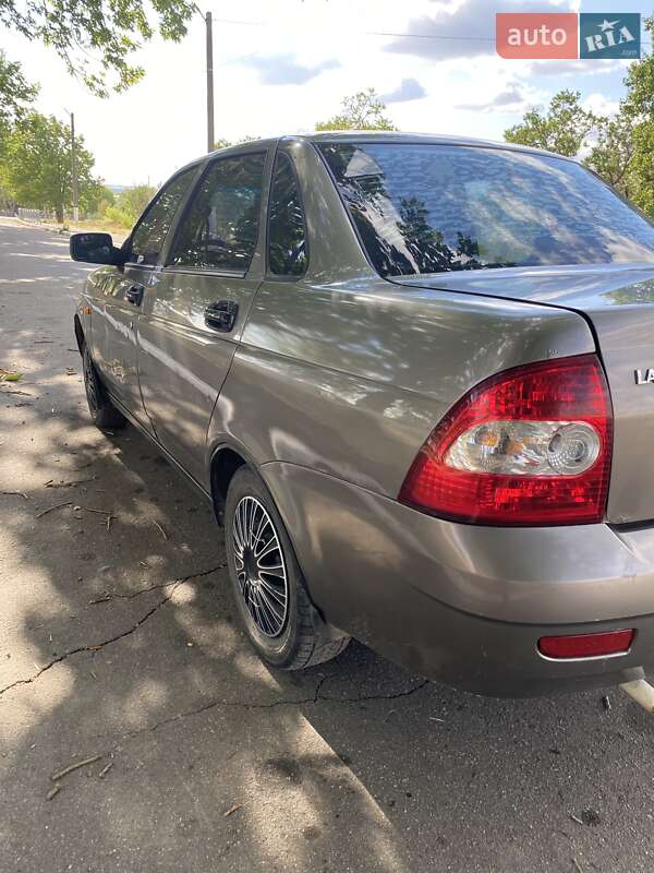 Седан ВАЗ / Lada 2170 Priora 2007 в Новій Одесі