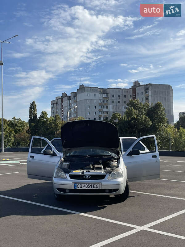 Седан ВАЗ / Lada 2170 Priora 2007 в Чернигове