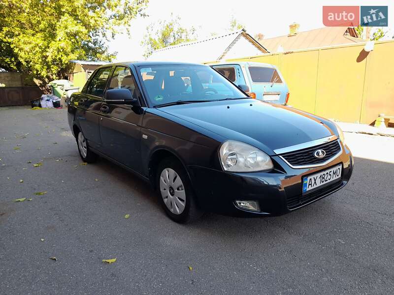 Седан ВАЗ 2170 Priora 2008 в 