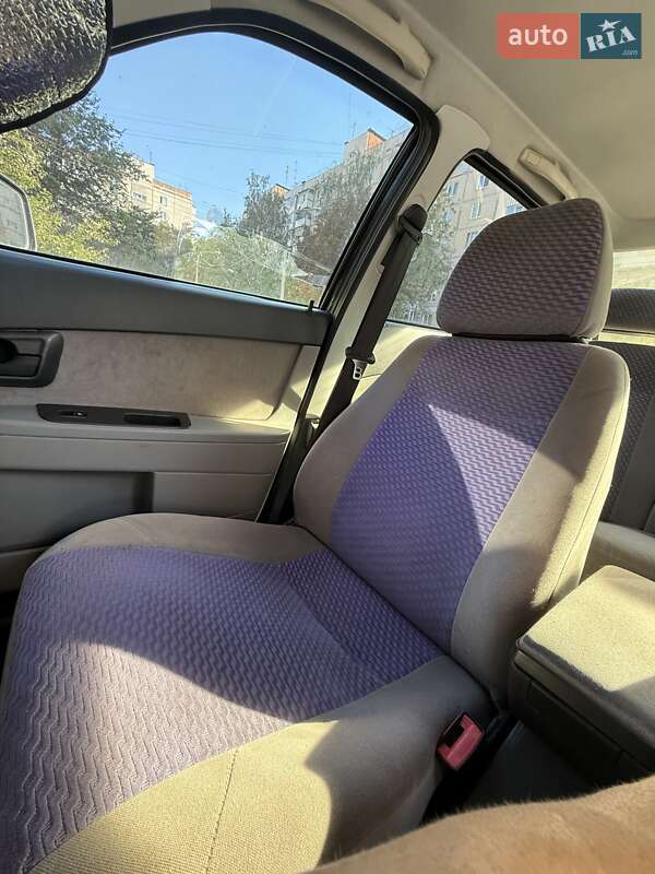 Седан ВАЗ / Lada 2170 Priora 2008 в Вільнянську фото 12 Седан ВАЗ / Lada 2170 Priora 2008 в Вільнянську