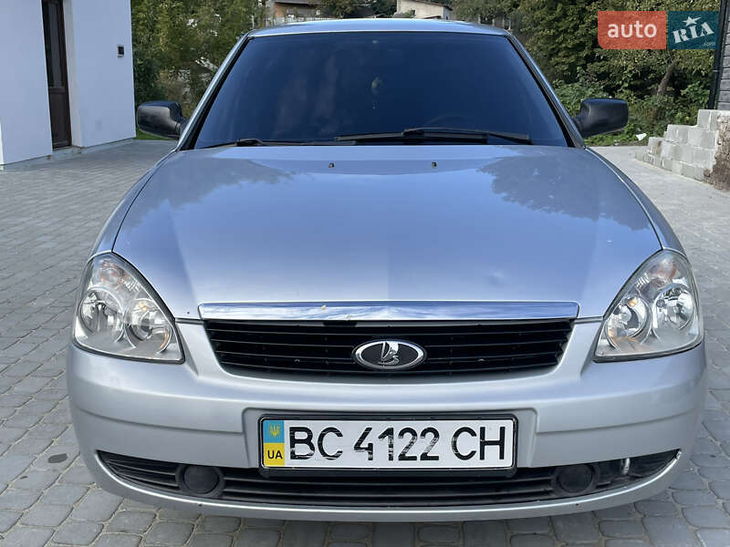 Седан ВАЗ / Lada 2170 Priora 2010 в Львове