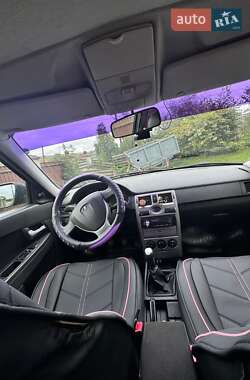 Седан ВАЗ 2170 Priora 2013 в 