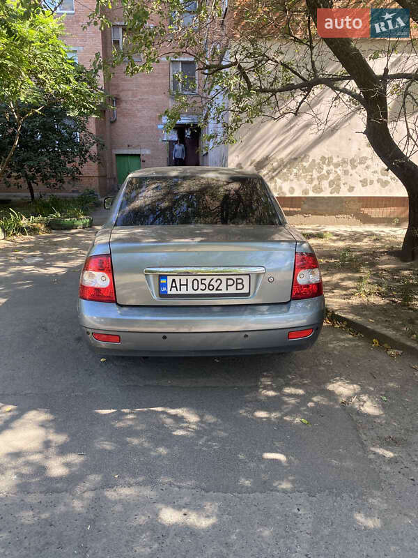 Седан ВАЗ / Lada 2170 Priora 2010 в Славянске фото 3 Седан ВАЗ / Lada 2170 Priora 2010 в Славянске