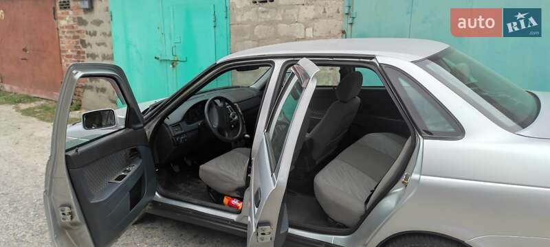 Седан ВАЗ / Lada 2170 Priora 2007 в Харкові