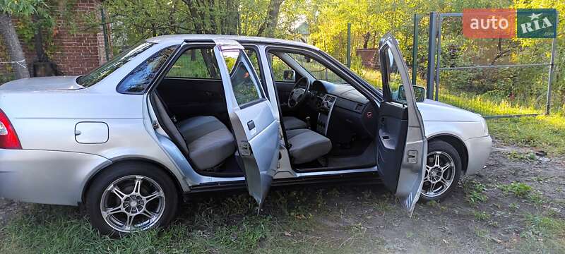 Седан ВАЗ / Lada 2170 Priora 2007 в Харкові