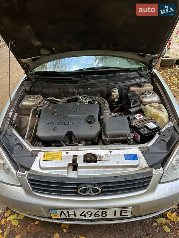 Седан ВАЗ / Lada 2170 Priora 2010 в Кривом Роге