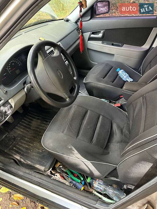 Седан ВАЗ / Lada 2170 Priora 2010 в Кривом Роге
