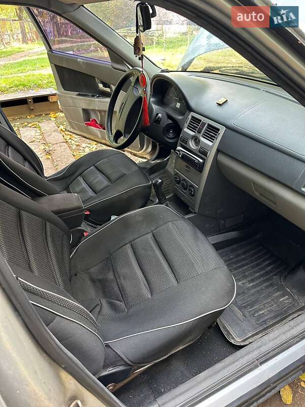 Седан ВАЗ / Lada 2170 Priora 2010 в Кривом Роге