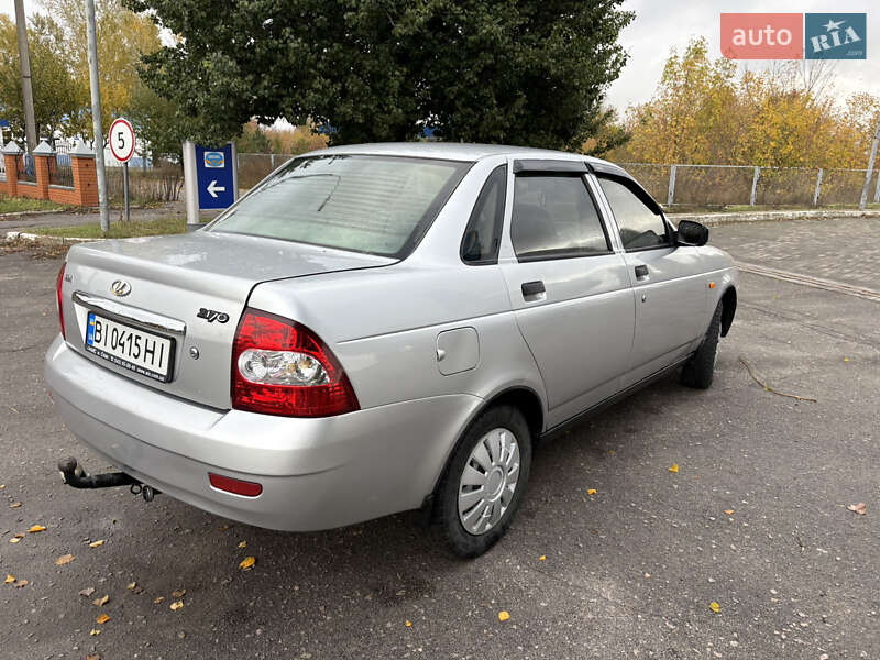 Седан ВАЗ / Lada 2170 Priora 2008 в Лебедине