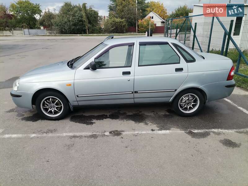 Седан ВАЗ / Lada 2170 Priora 2007 в Калиновке фото 6 Седан ВАЗ / Lada 2170 Priora 2007 в Калиновке