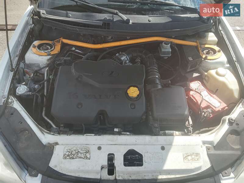 Седан ВАЗ / Lada 2170 Priora 2011 в Харькове
