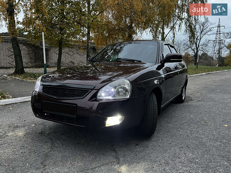 Седан ВАЗ / Lada 2170 Priora 2010 в Конотопі фото 20 Седан ВАЗ / Lada 2170 Priora 2010 в Конотопі