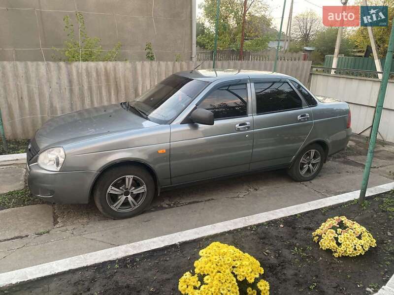 Седан ВАЗ / Lada 2170 Priora 2012 в Магдалинівці фото 4 Седан ВАЗ / Lada 2170 Priora 2012 в Магдалинівці