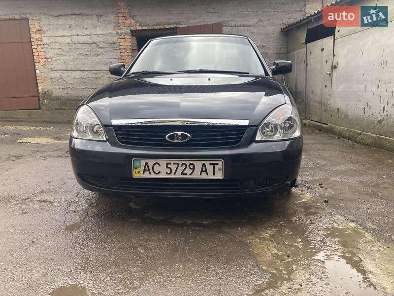 Седан ВАЗ / Lada 2170 Priora 2008 в Нововолынске фото 13 Седан ВАЗ / Lada 2170 Priora 2008 в Нововолынске