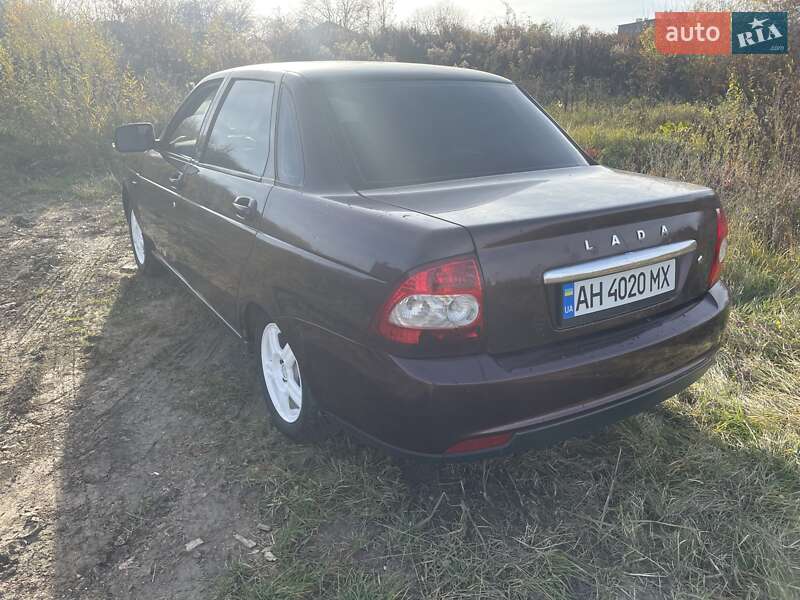 ВАЗ / Lada 2170 Priora 2011 ВАЗ / Lada 2170 Priora 2011