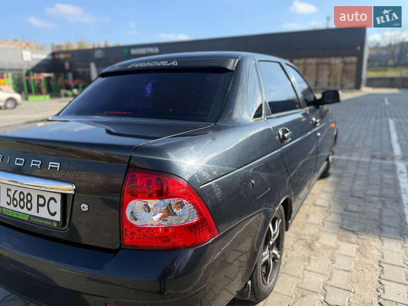 Седан ВАЗ / Lada 2170 Priora 2007 в Кривом Роге